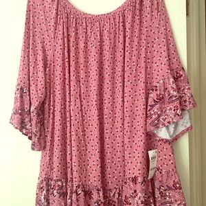 Style and Co Top NWT
